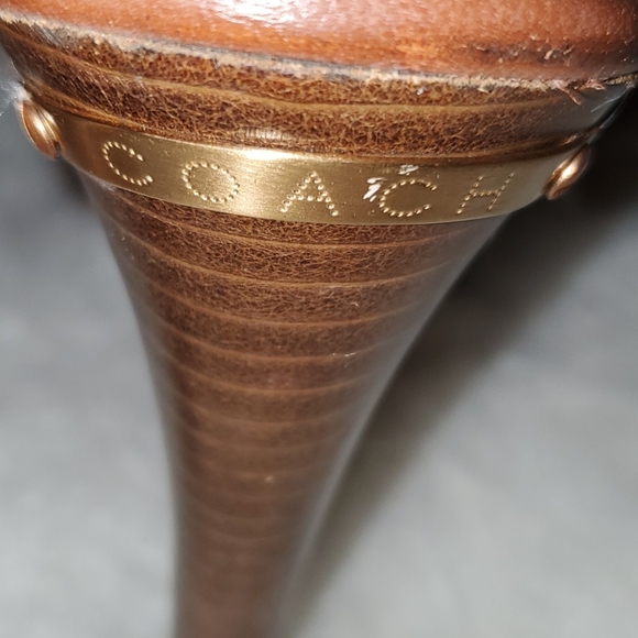 Coach Size 9 B Leather Heels - Picture 6 of 12